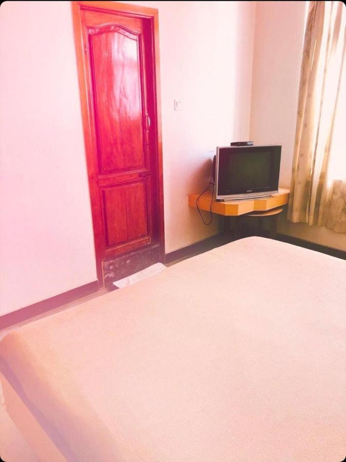 Hotel Annamalai Tiruchirappalli Bagian luar foto