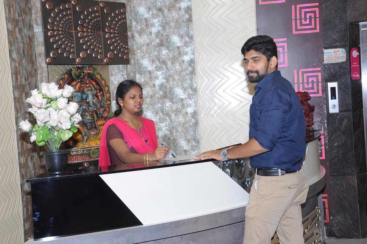 Hotel Annamalai Tiruchirappalli Bagian luar foto