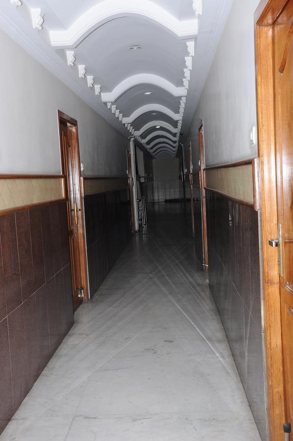 Hotel Annamalai Tiruchirappalli Bagian luar foto